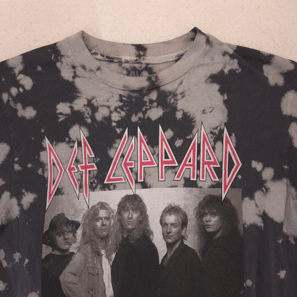 Def Leppard Band Graphic Crew Neck Shirt Adult Mens Size Medium M Black Tie Dye